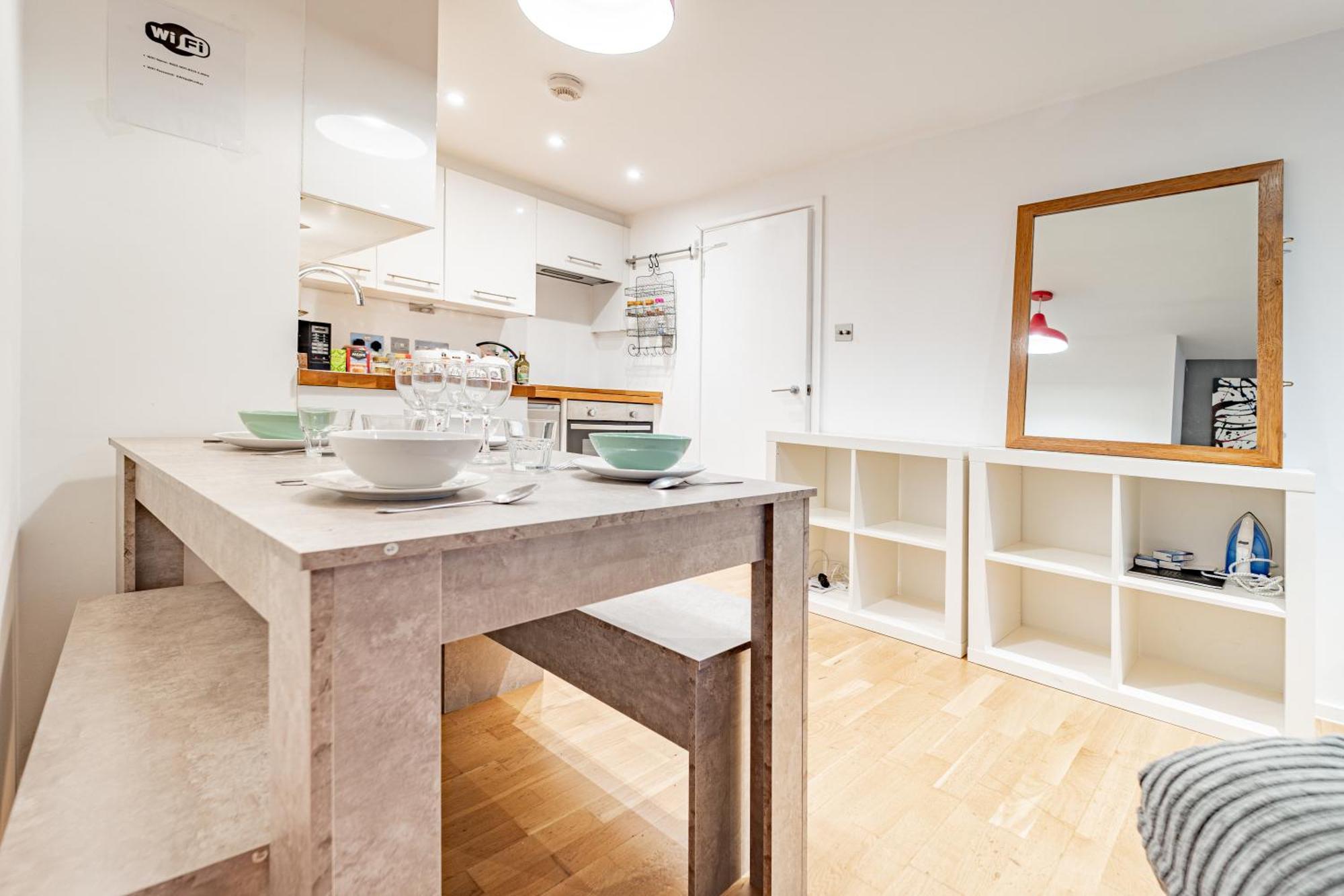 Modern Flat In Prime Location Near Shoreditch & Brick Lane Лондон Екстериор снимка