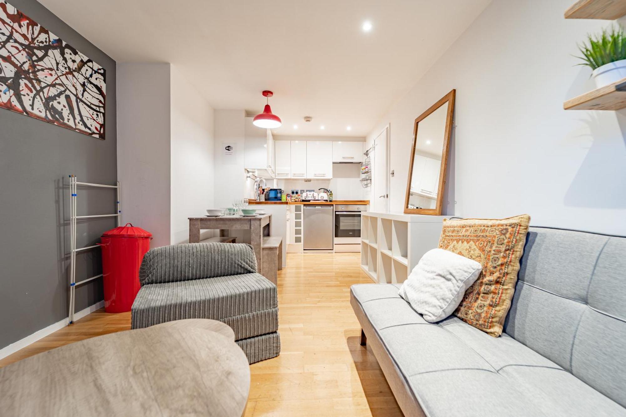 Modern Flat In Prime Location Near Shoreditch & Brick Lane Лондон Екстериор снимка